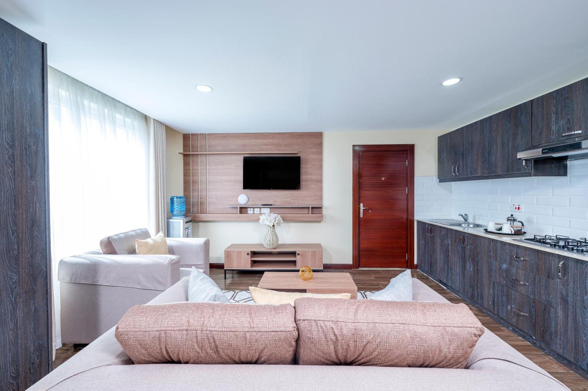 Roma Court Serviced Apartments Nairobi Exterior photo